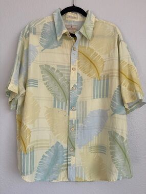 Fine Linen Silk Blend Light Yellow Tropical Leaf Button-Down Shirt